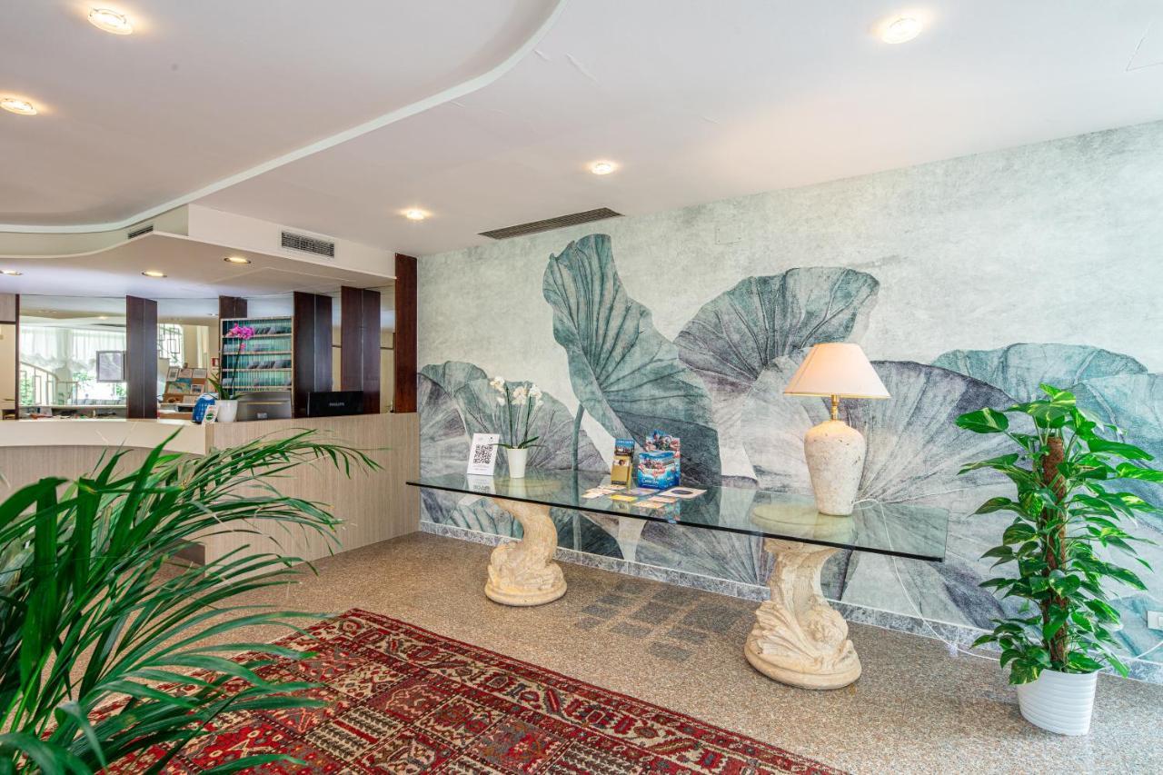Hotel Jasminum 비비오네 외부 사진