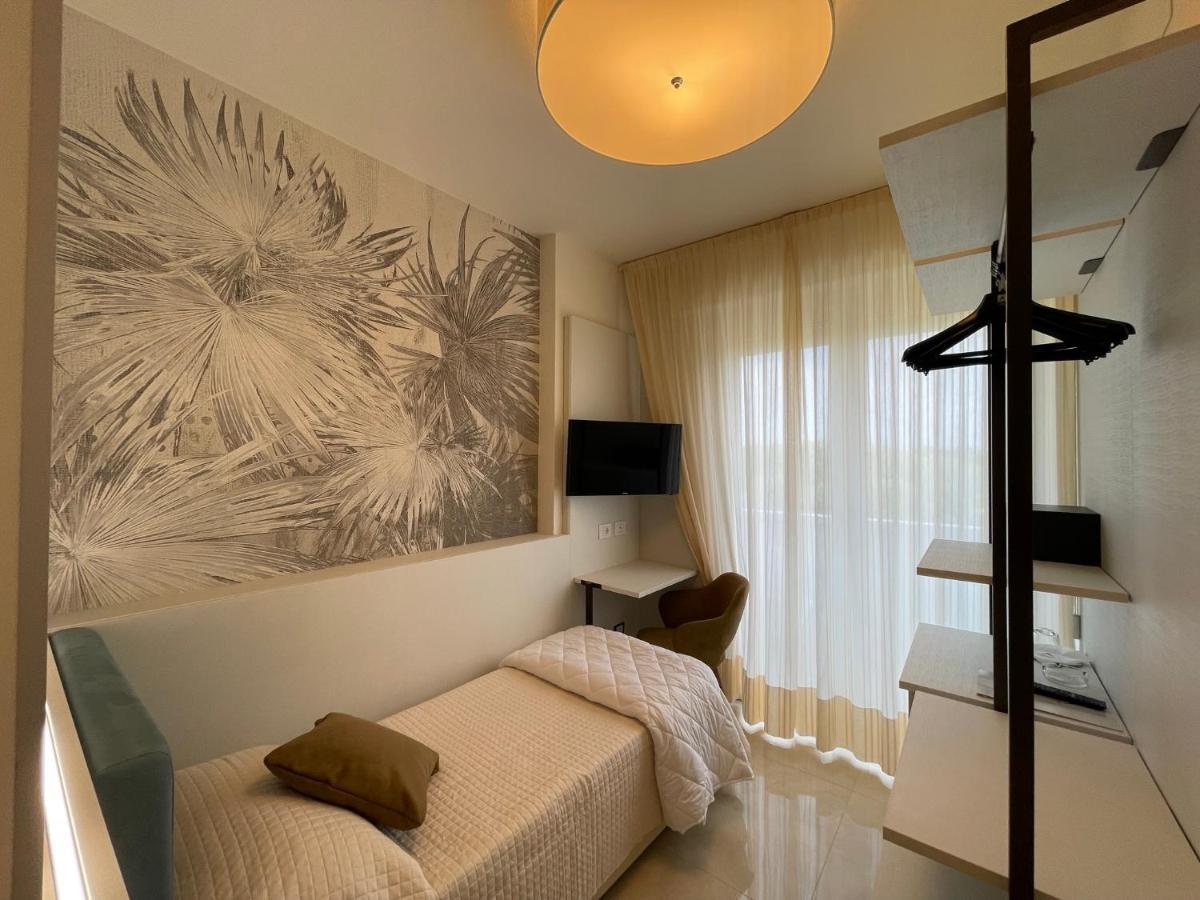Hotel Jasminum 비비오네 외부 사진